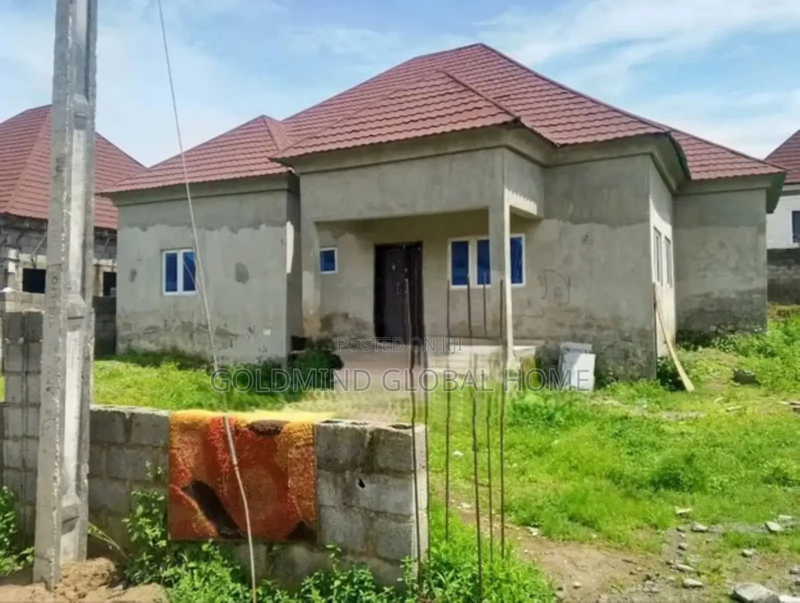 3bdrm Bungalow in Lugbe - Abuja, FHA for sale