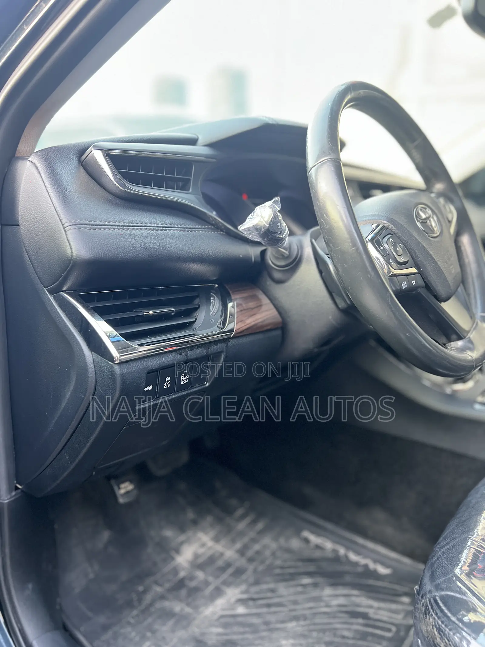 Toyota Avalon XLE Premium 4dr Sedan (3.5L 6cyl 6A) 2015 Green