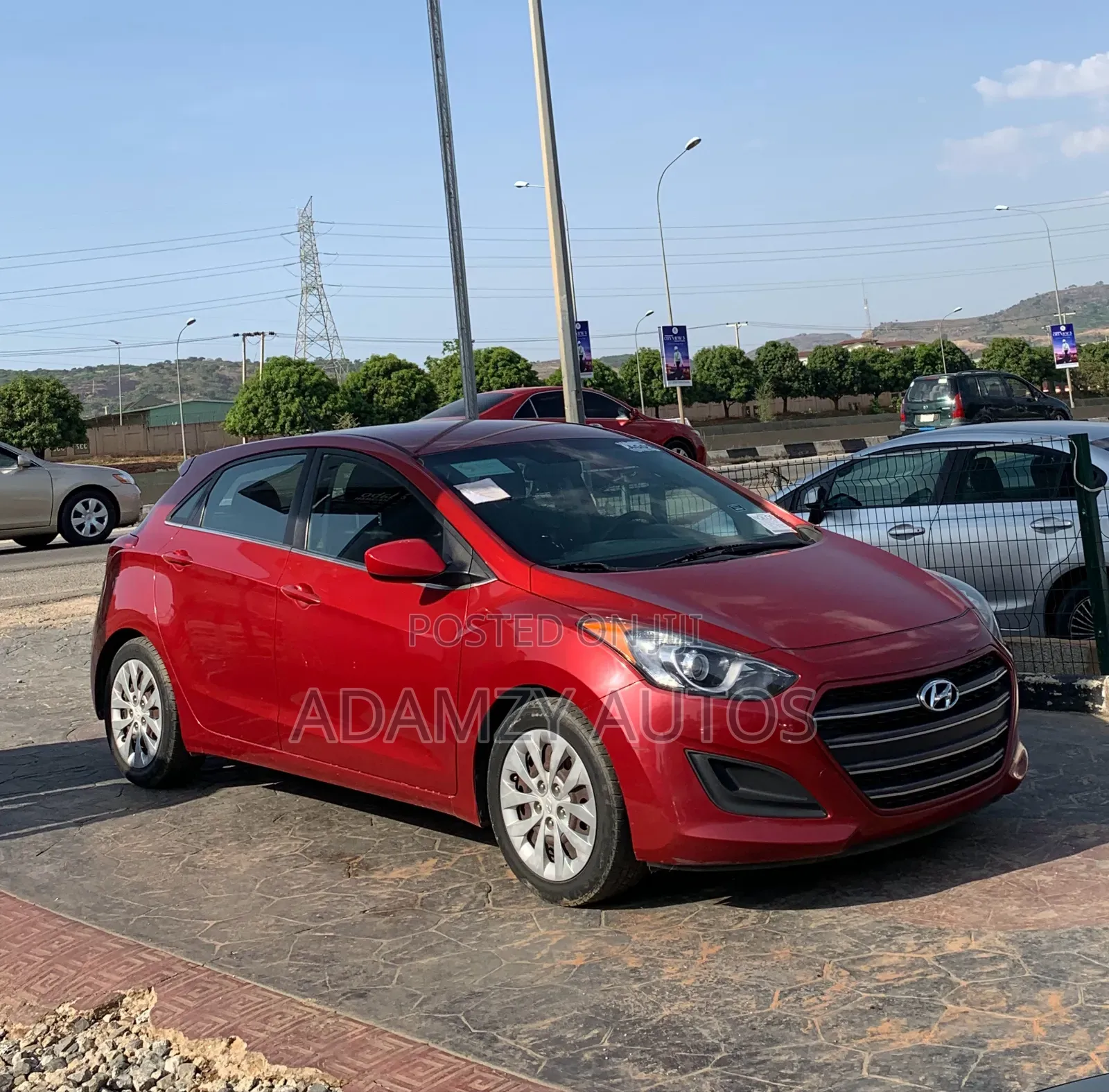Hyundai Elantra 2016 Red