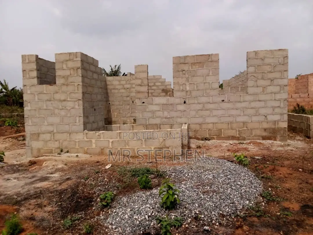 3bdrm Bungalow in Adamo for sale