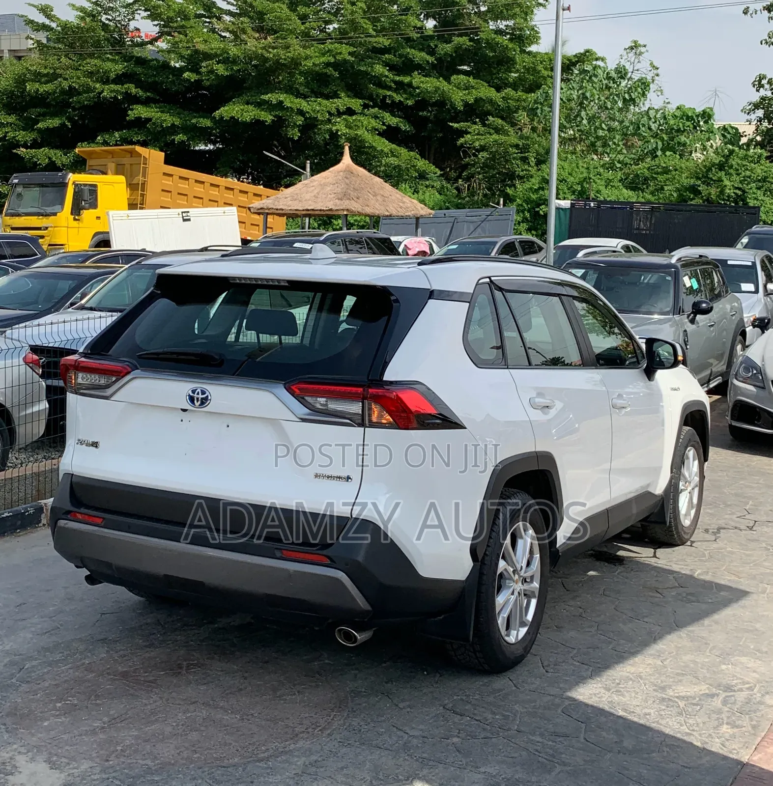 Toyota RAV4 2023 White