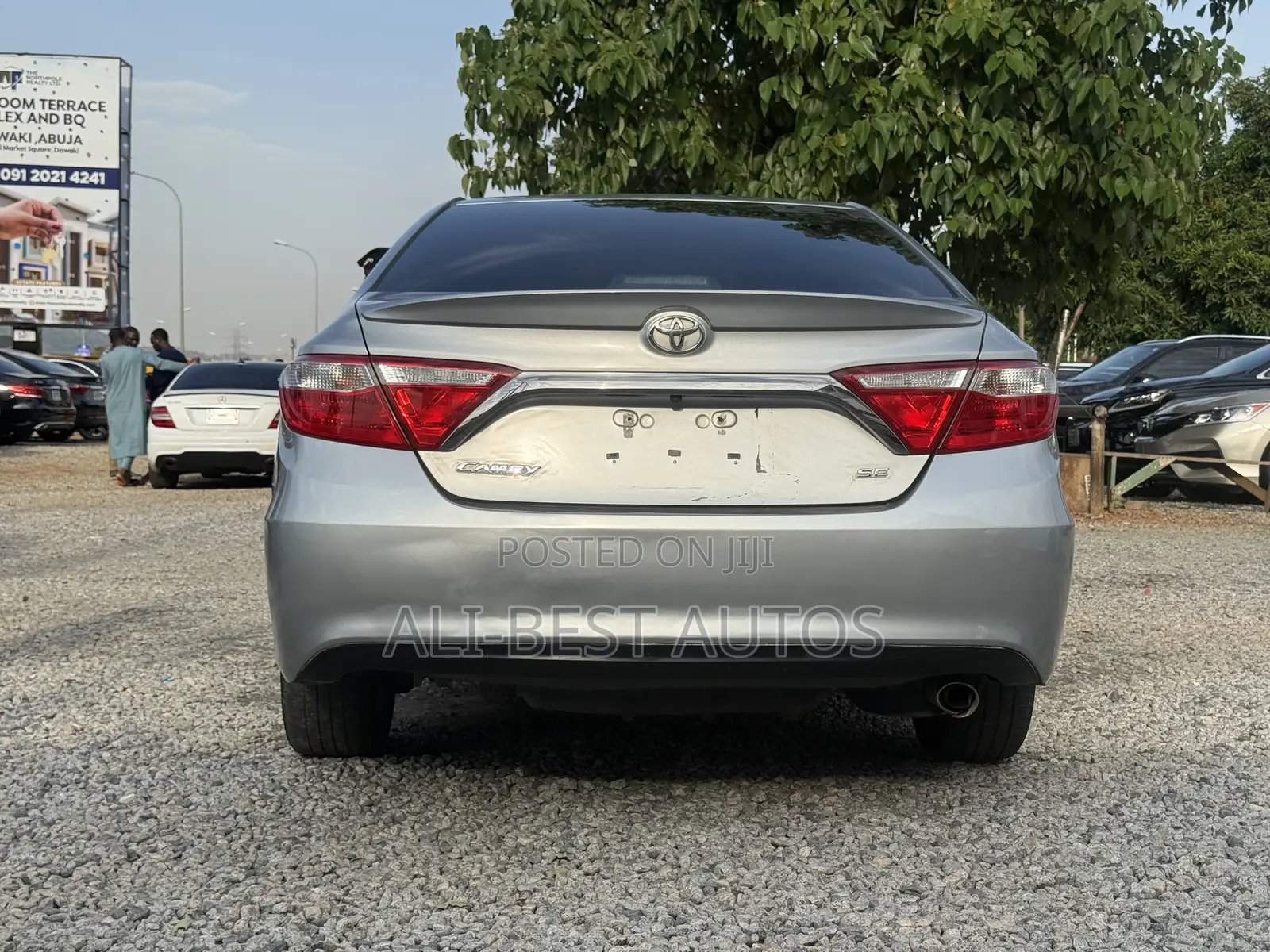Toyota Camry SE 4dr Sedan (2.5L 4cyl 6A) 2016 Silver
