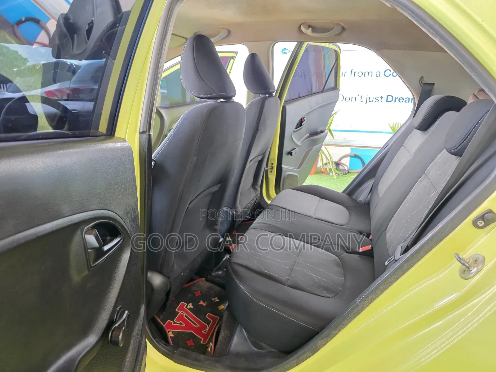 Kia Picanto 2015 Yellow