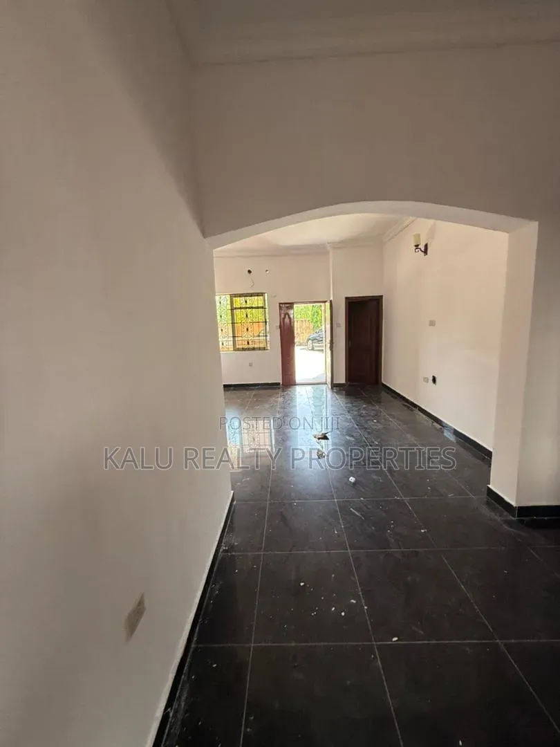 2bdrm Apartment in Ikate for rent