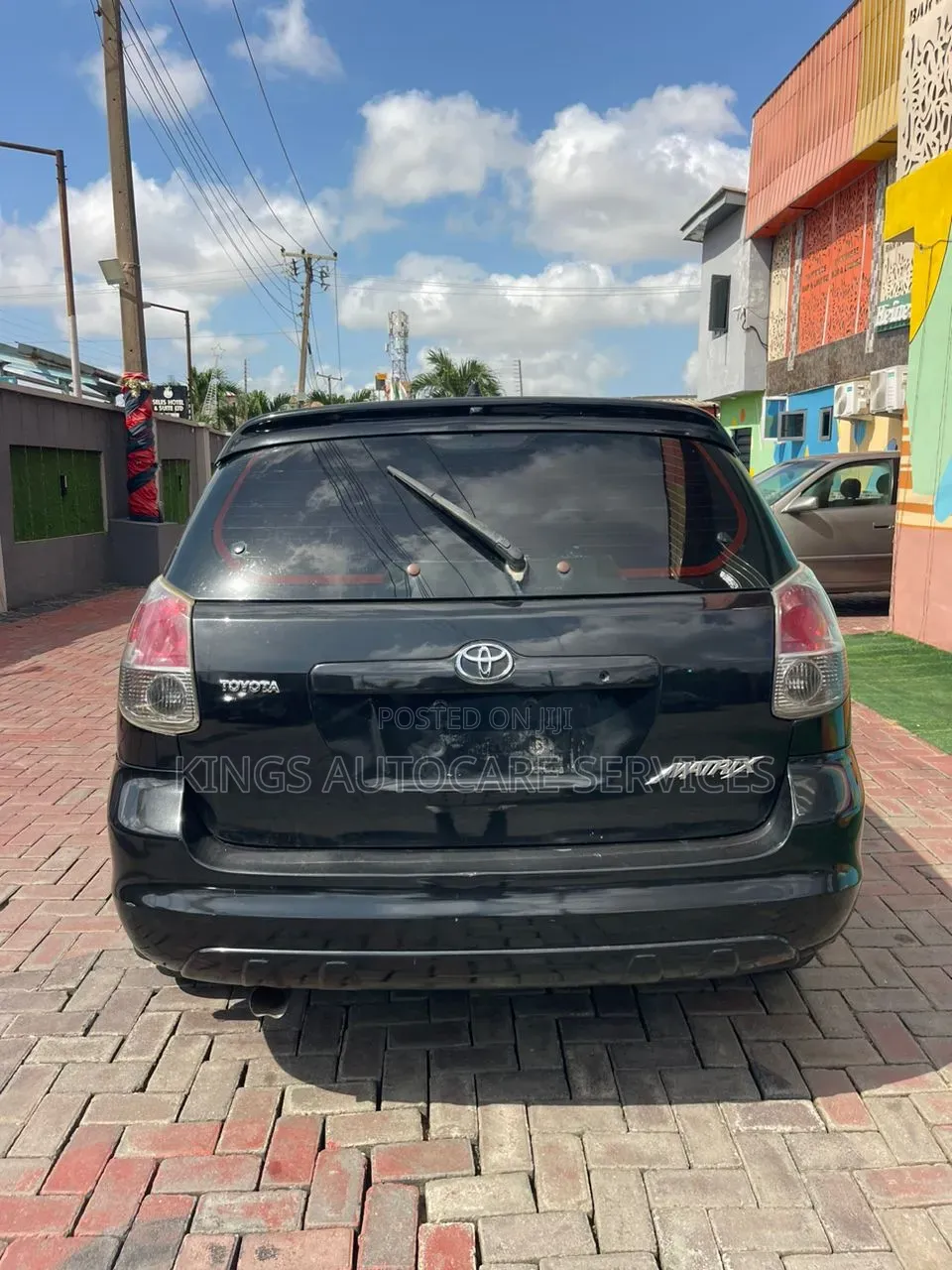 Toyota Matrix Hatchback FWD (1.8L 4cyl 5M) 2006 Black