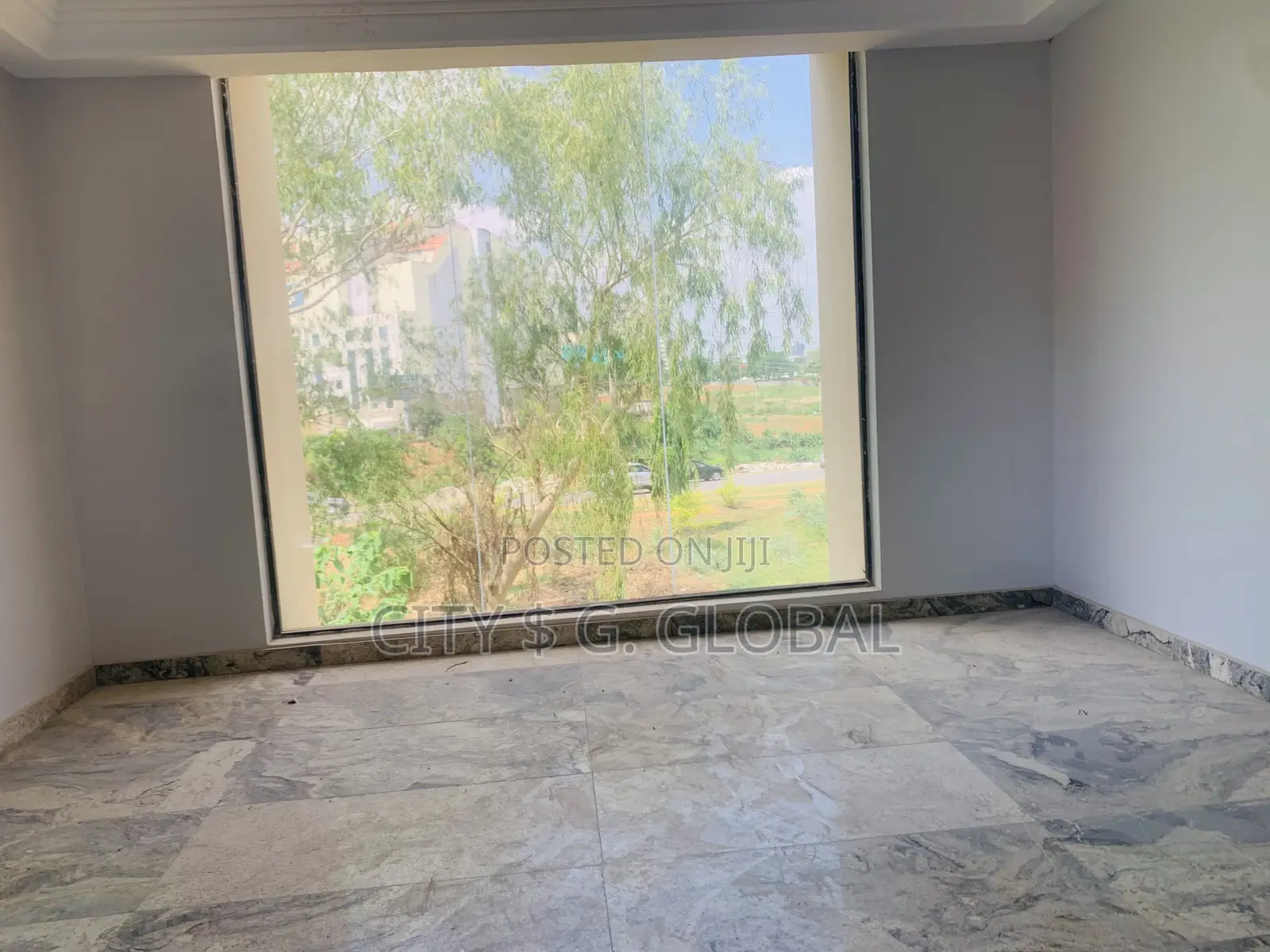 Shop Space and Office. In Wuse 2