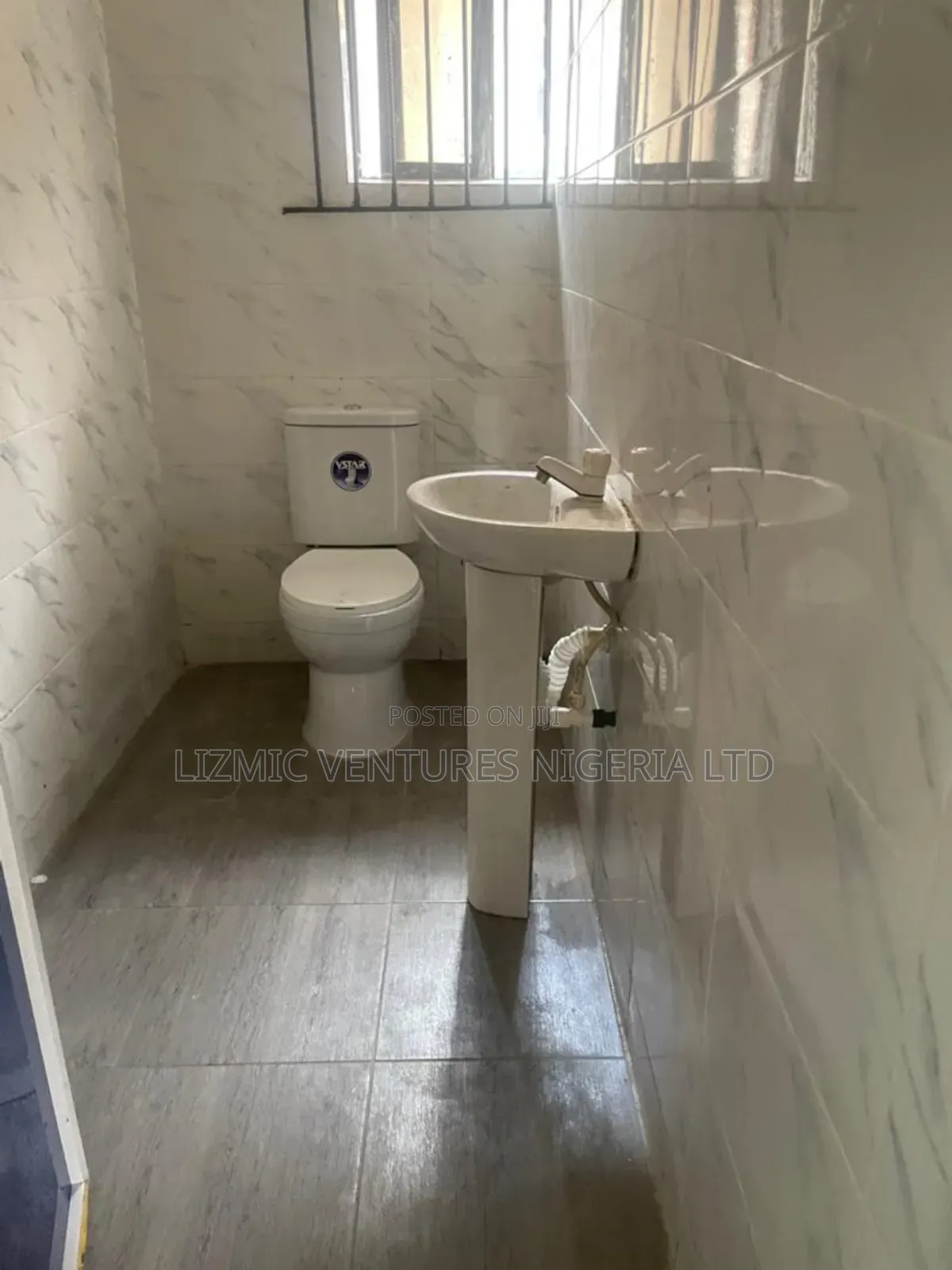 Furnished 2bdrm Apartment in Agric Road, Igando / Ikotun/Igando