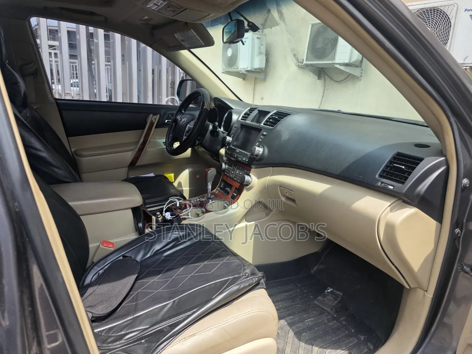 Toyota Highlander Limited 2012 Gray