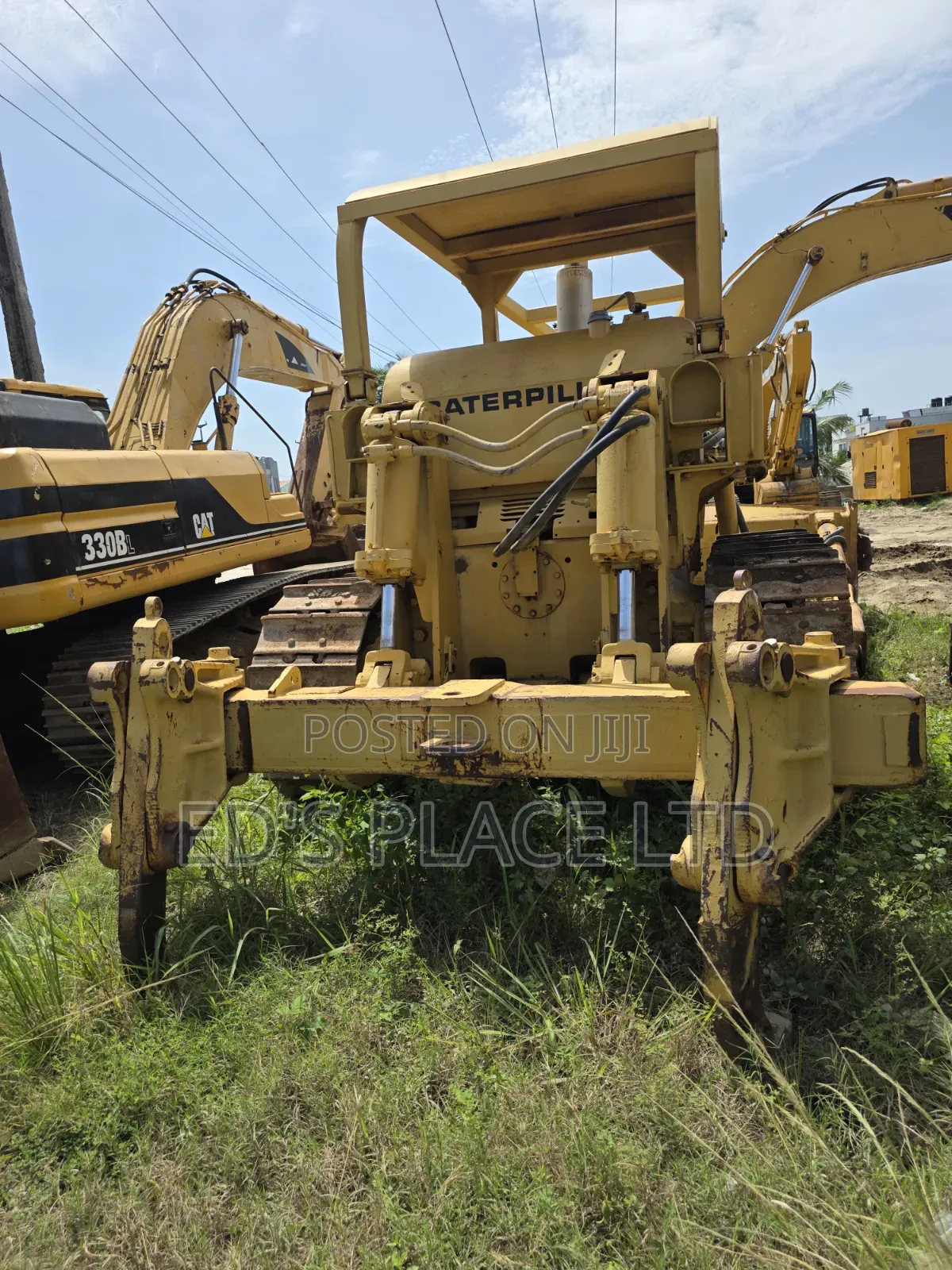 D8h Bulldozer With Ripper