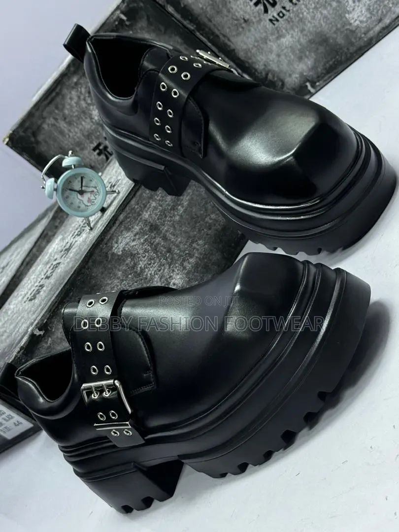 Sturdy Men’S Footwear