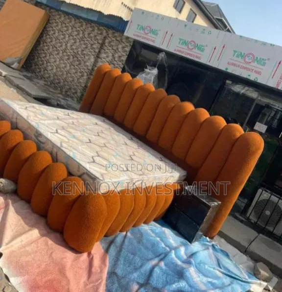 6 by 6 Executive Bubble Brick Bedframe With 1 Bedside and Mattress