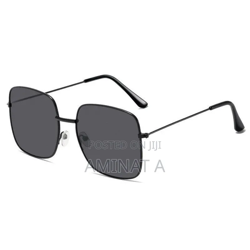 Fashion Black Elaine Square Sunglasses