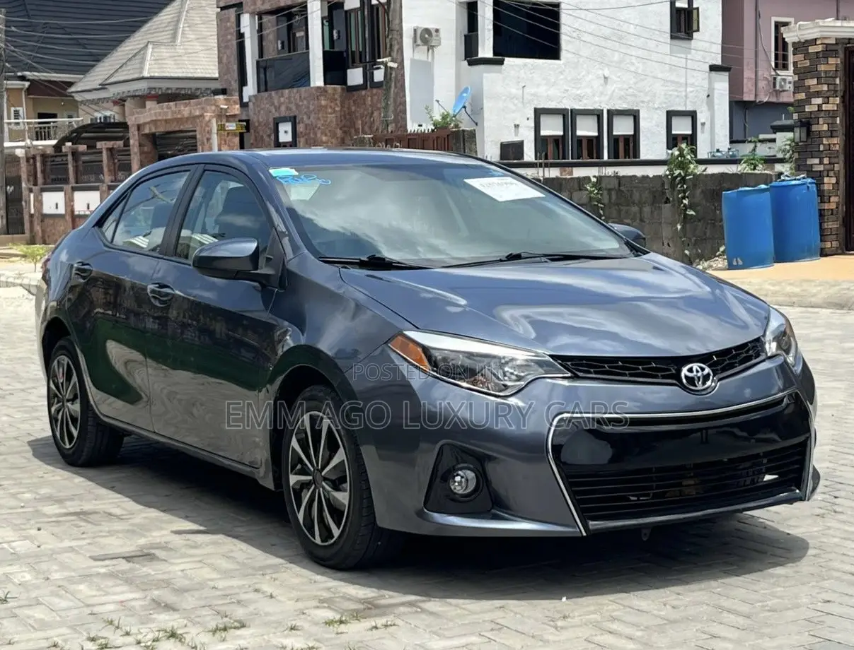 Toyota Corolla LE 4dr Sedan (1.8L 4cyl CVT) 2014 Gray