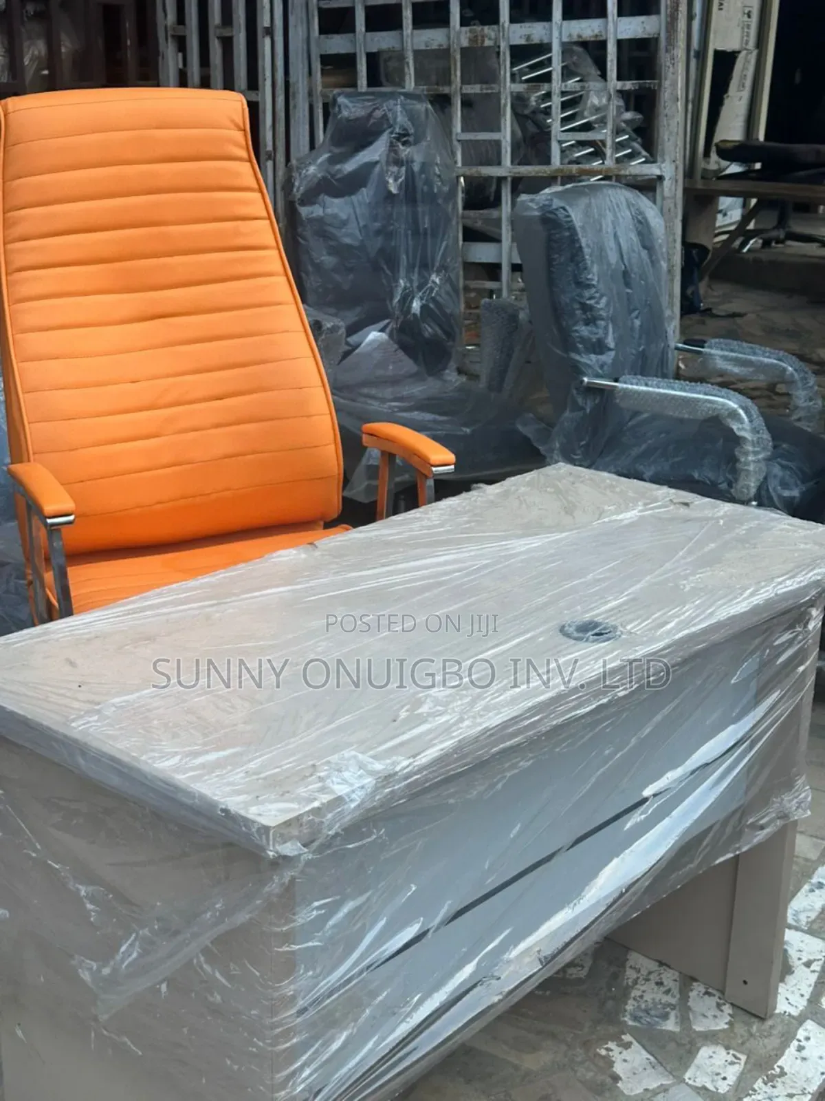 Executive Office Table Furniture in Abeokuta