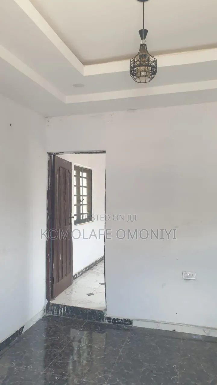 3bdrm Bungalow in Olusoji, Oluyole for sale