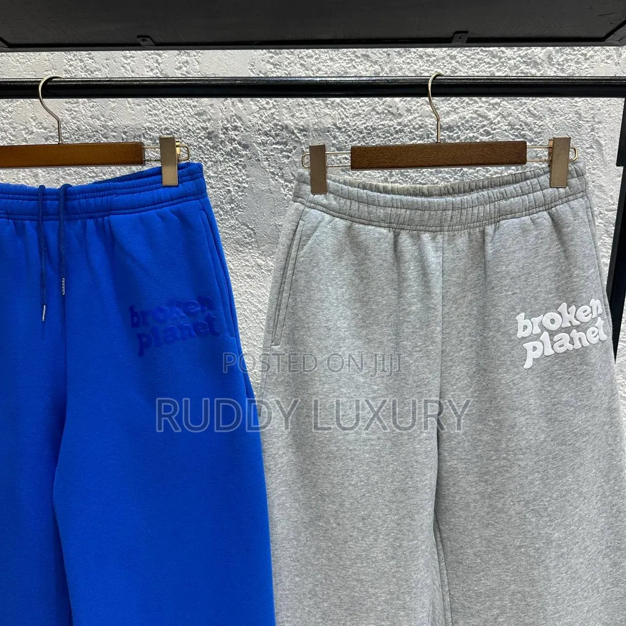 The Courtside Logo Sweatpants