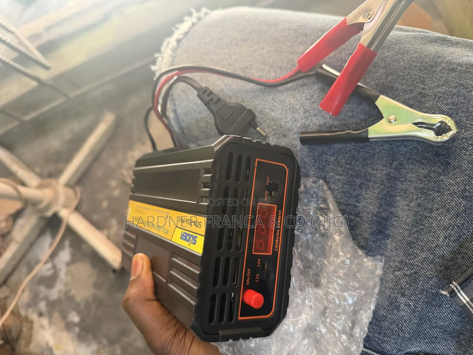 12v/24v Battery Charge 20a