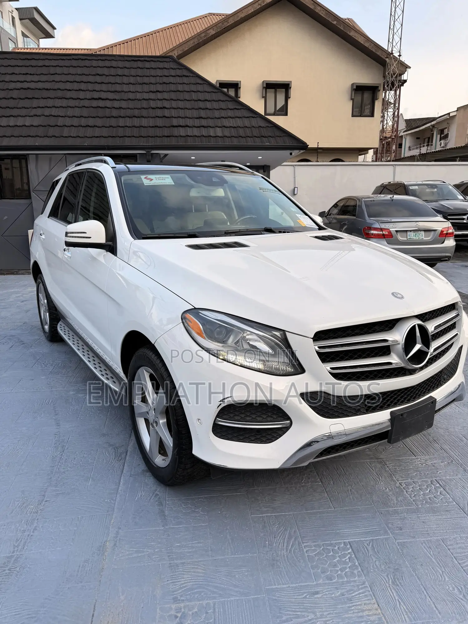 Mercedes-Benz GLE-Class GLE 350d 4MATIC 2016 White