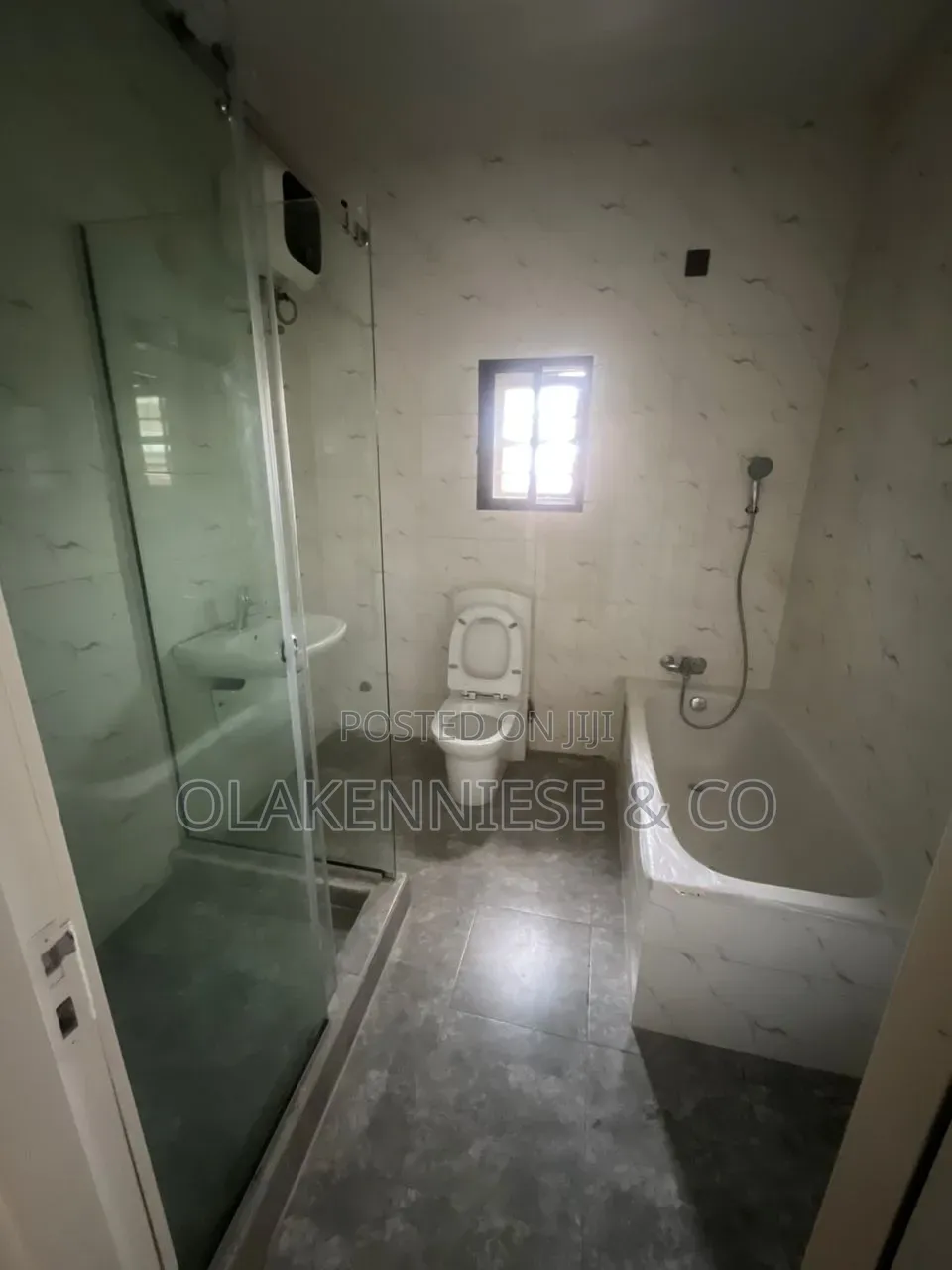 4bdrm Duplex in Ogudu Gra Ph2, Kosofe / Kosofe for sale
