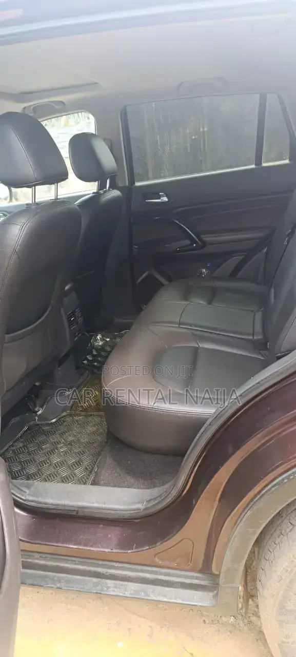 2016 Gac Trumpchi Rental