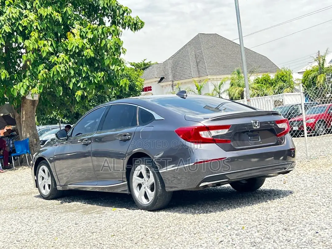 Honda Accord 2019 Gray