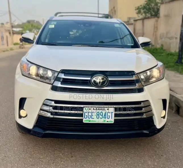 Toyota Highlander Limited 2019 White