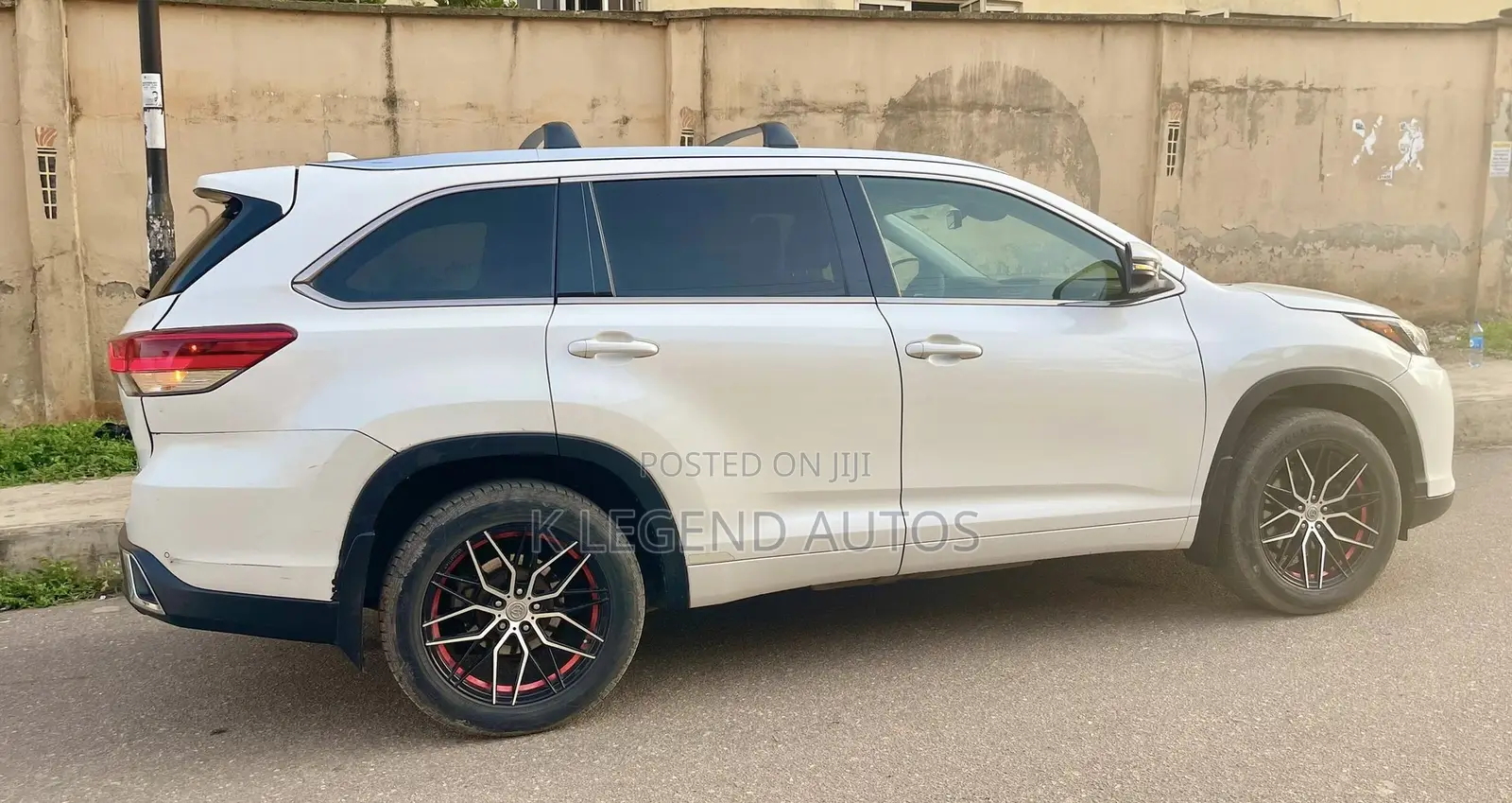 Toyota Highlander Limited 2019 White