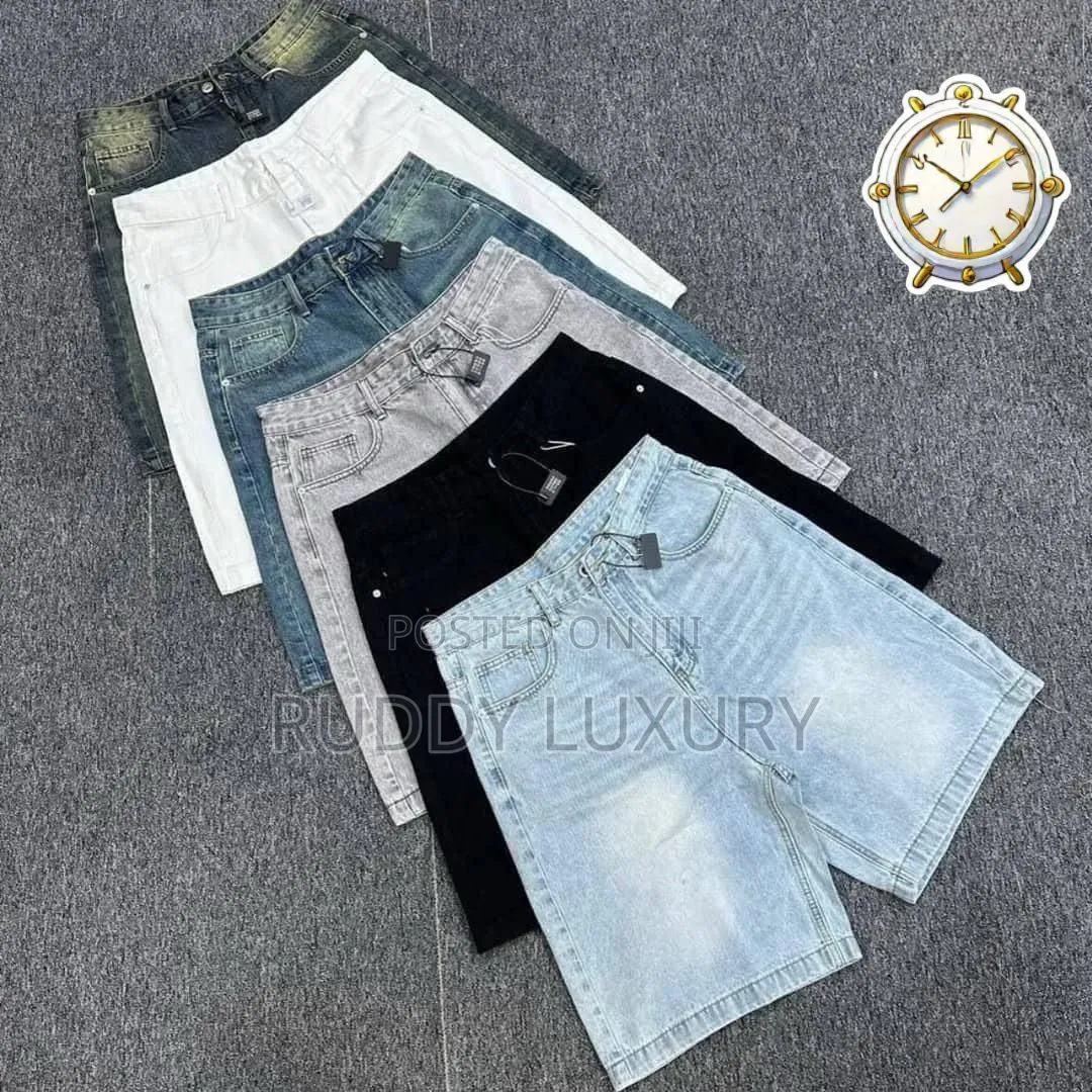 The Fade Vintage Sun-Bleach Baggy Jeans
