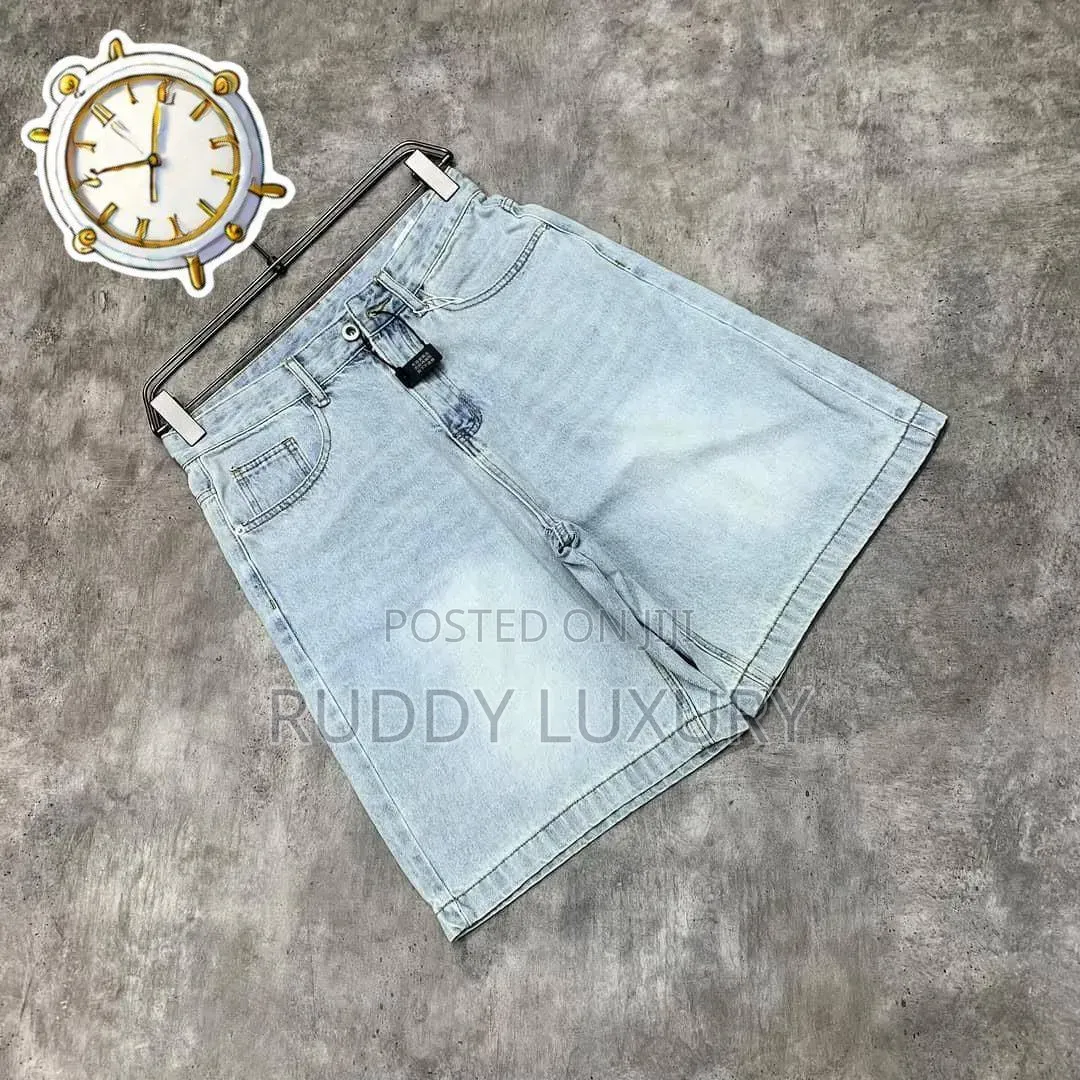 The Fade Vintage Sun-Bleach Baggy Jeans