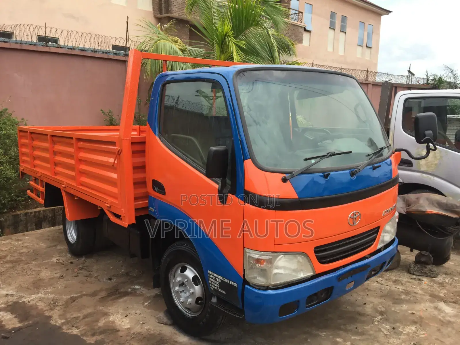 Toyota Dyna 200