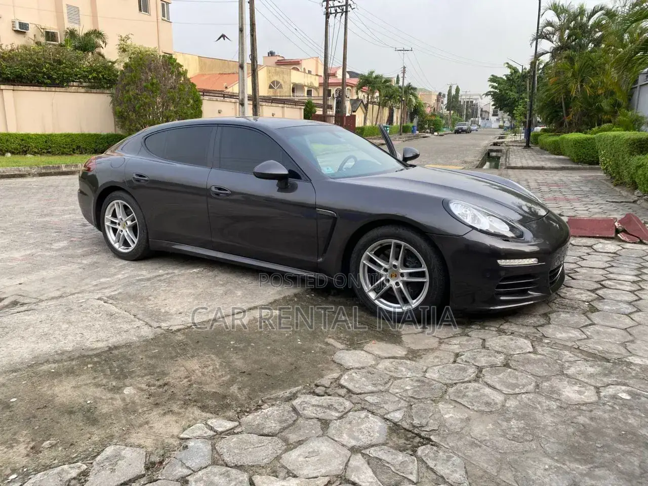 Porshe Panamera Available for Events