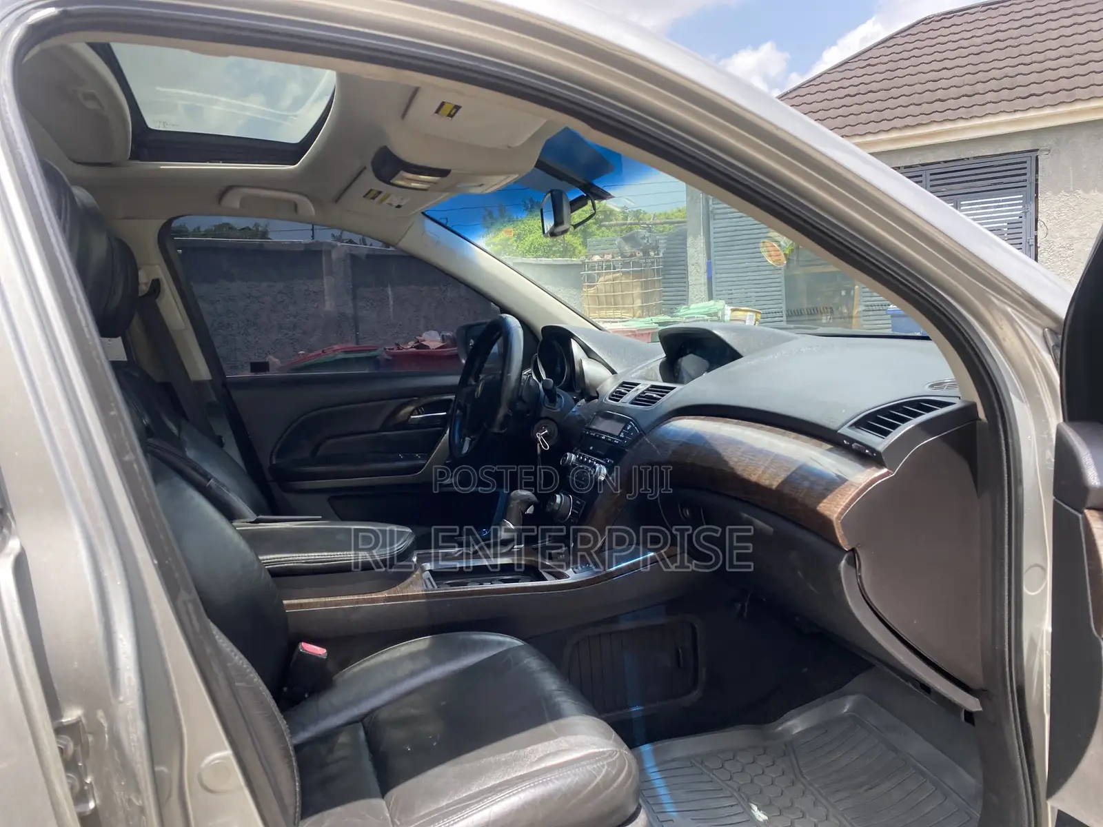 Acura MDX SUV 4dr AWD (3.7L 6cyl 6A) 2010 Gold