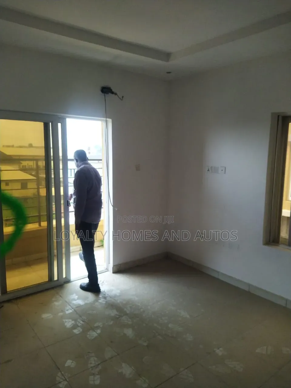 4bdrm Duplex in Mende for sale