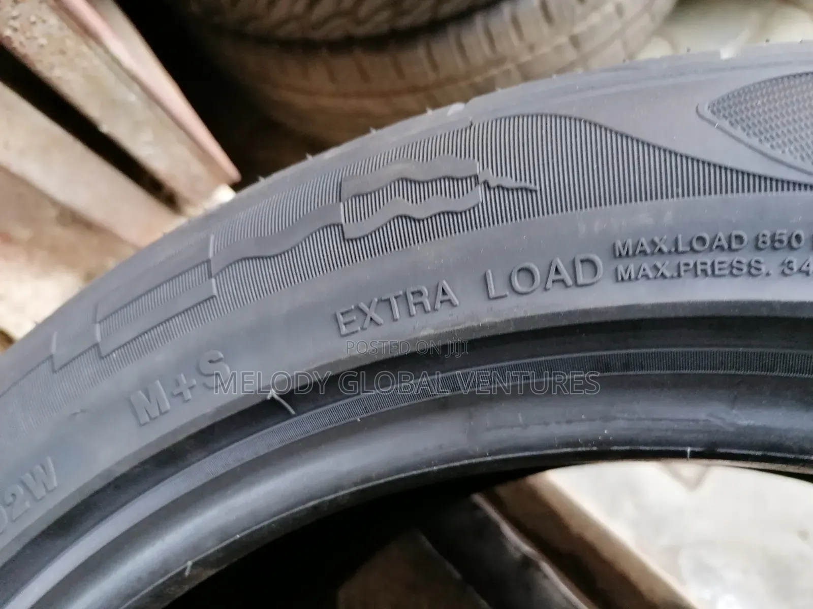 245/45r19 American Tyre Made for Usa and Thailand