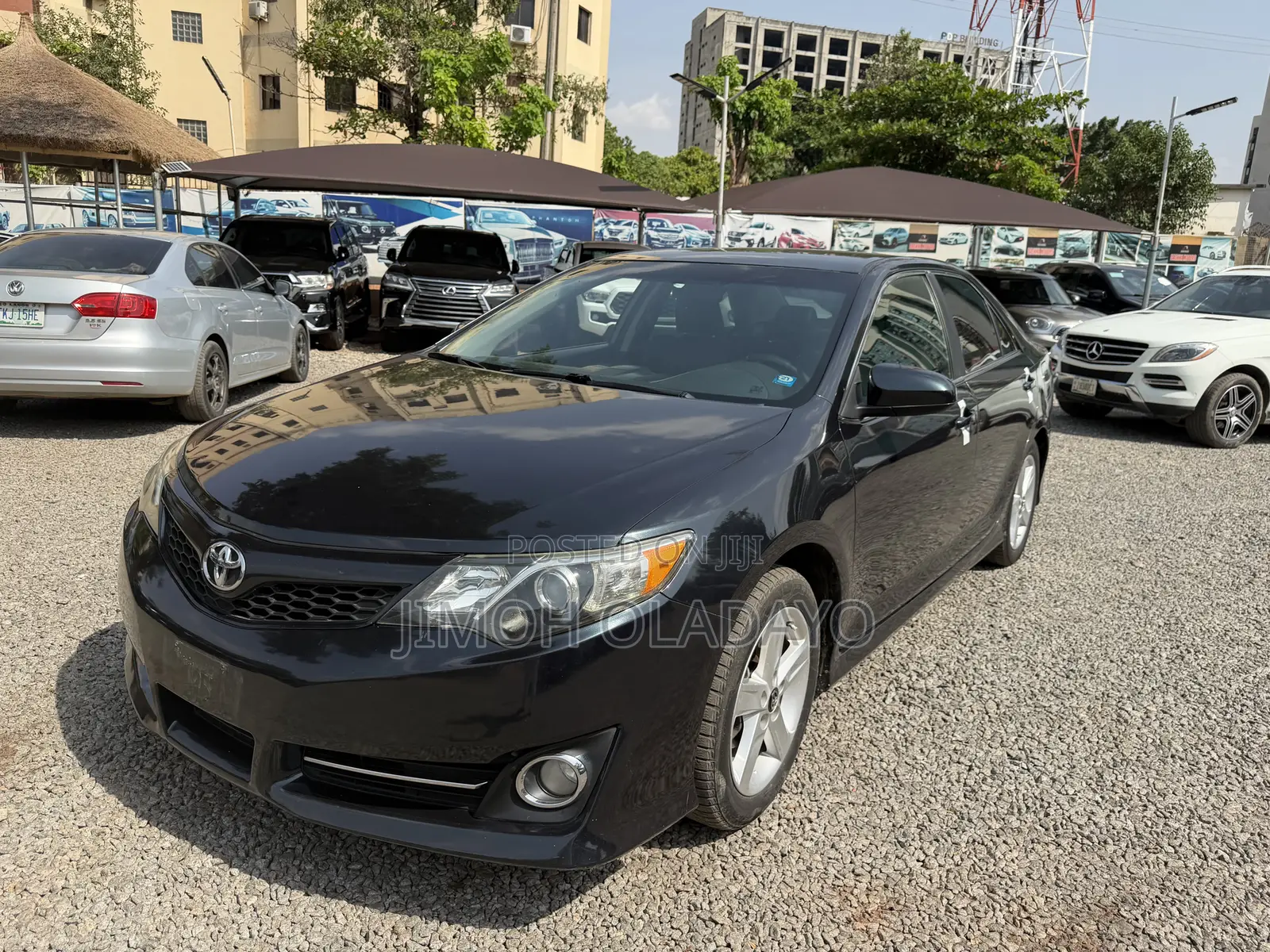 Toyota Camry SE 4dr Sedan (2.5L 4cyl 6A) 2013 Black
