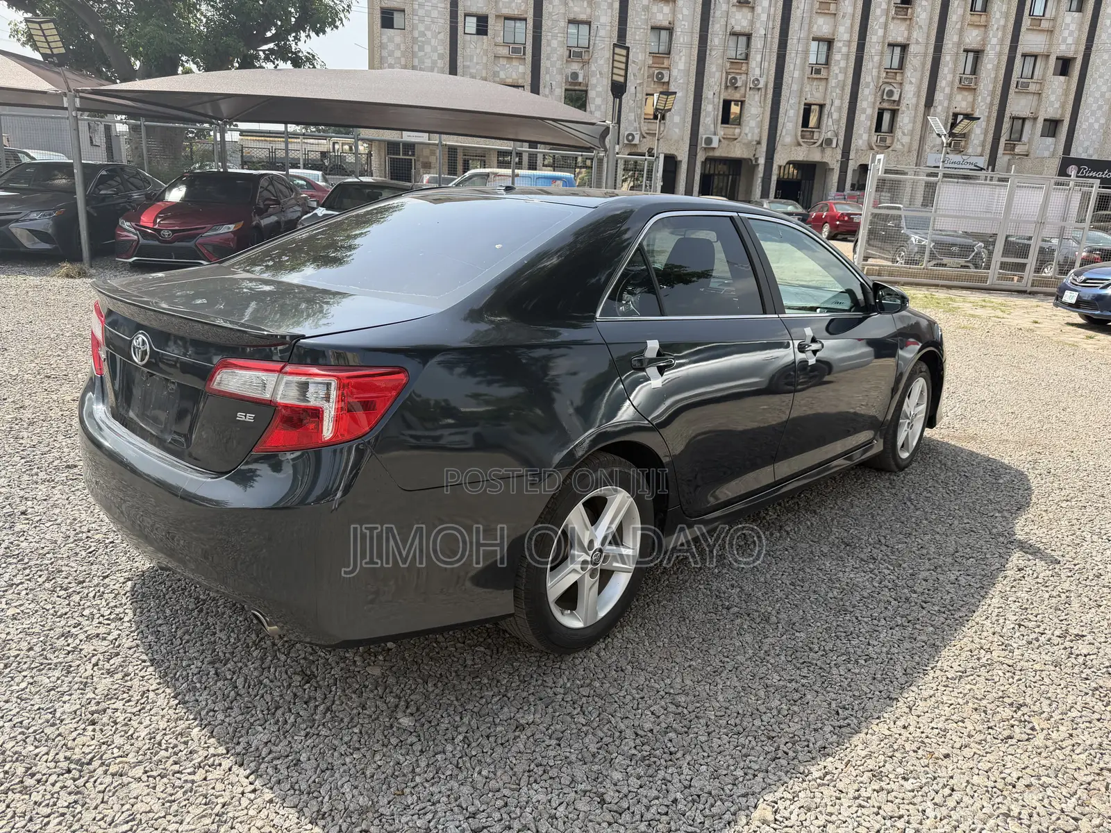 Toyota Camry SE 4dr Sedan (2.5L 4cyl 6A) 2013 Black