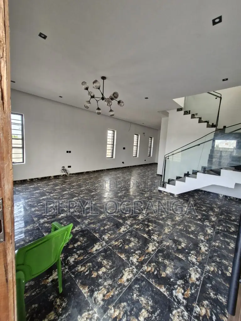 4bdrm Duplex in Ado / Ajah for sale