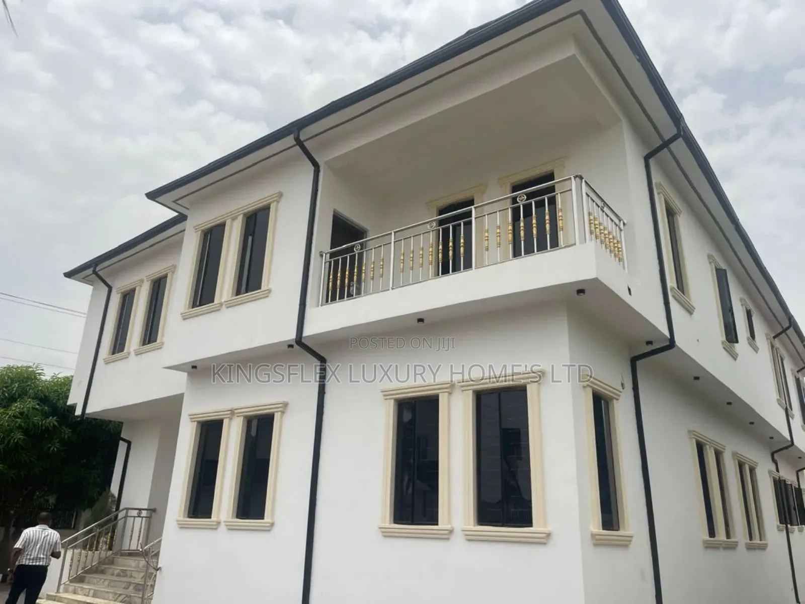 5bdrm Duplex in Prince And Princess, Kaura for sale