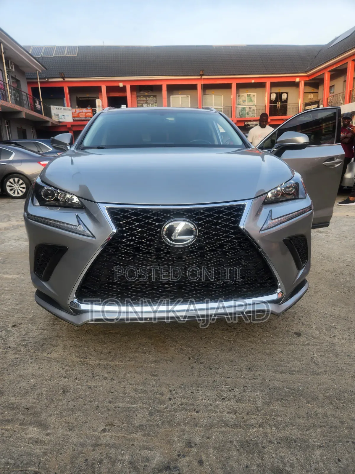 Lexus NX 200 FWD 2016 Gray