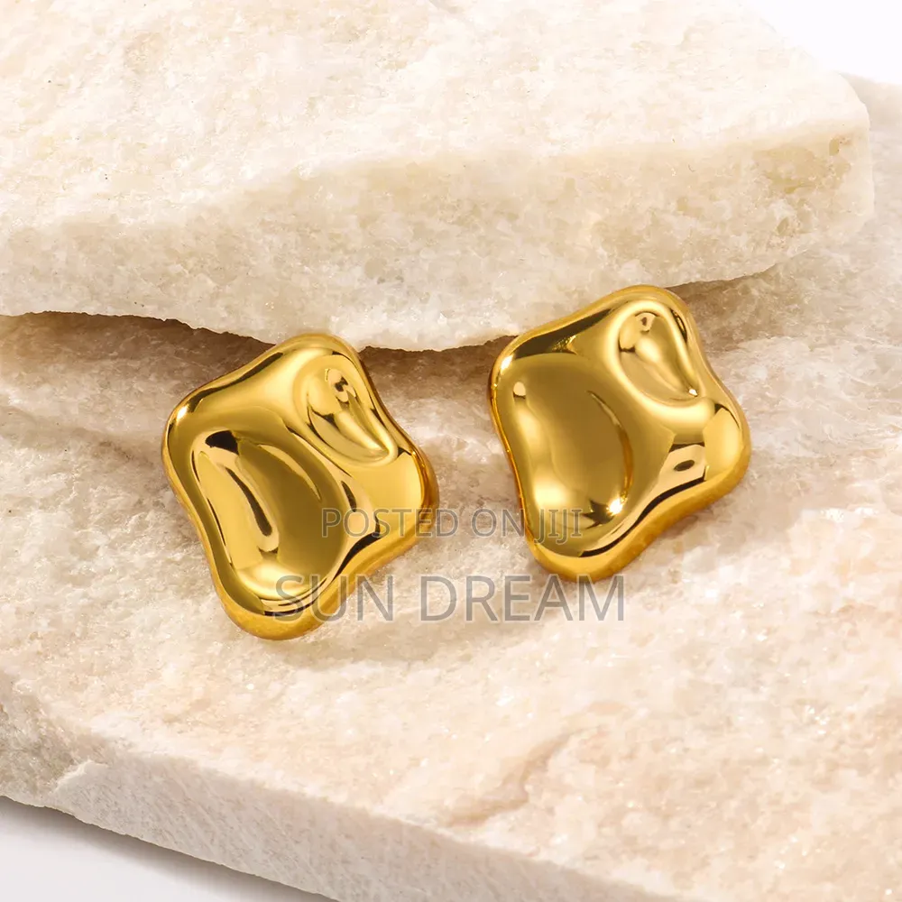 Lady Earrings