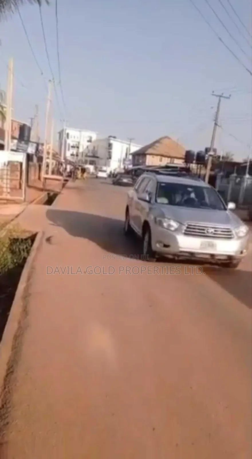 Land Along Arougba/Ogunwonyi Tarred Rd Off Airport Rd