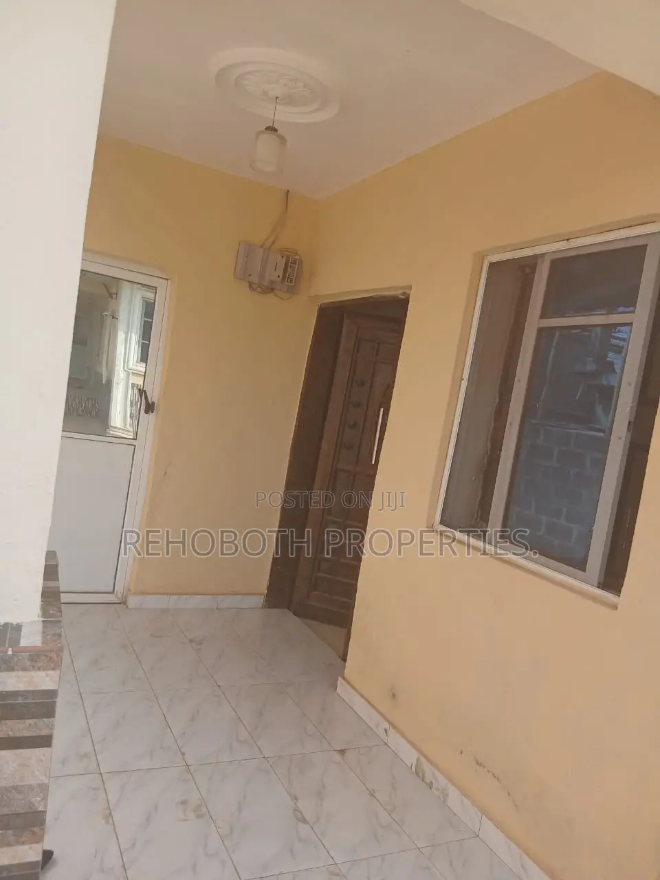 1bdrm Bungalow in Promiseland Elebu, Akala Express for rent