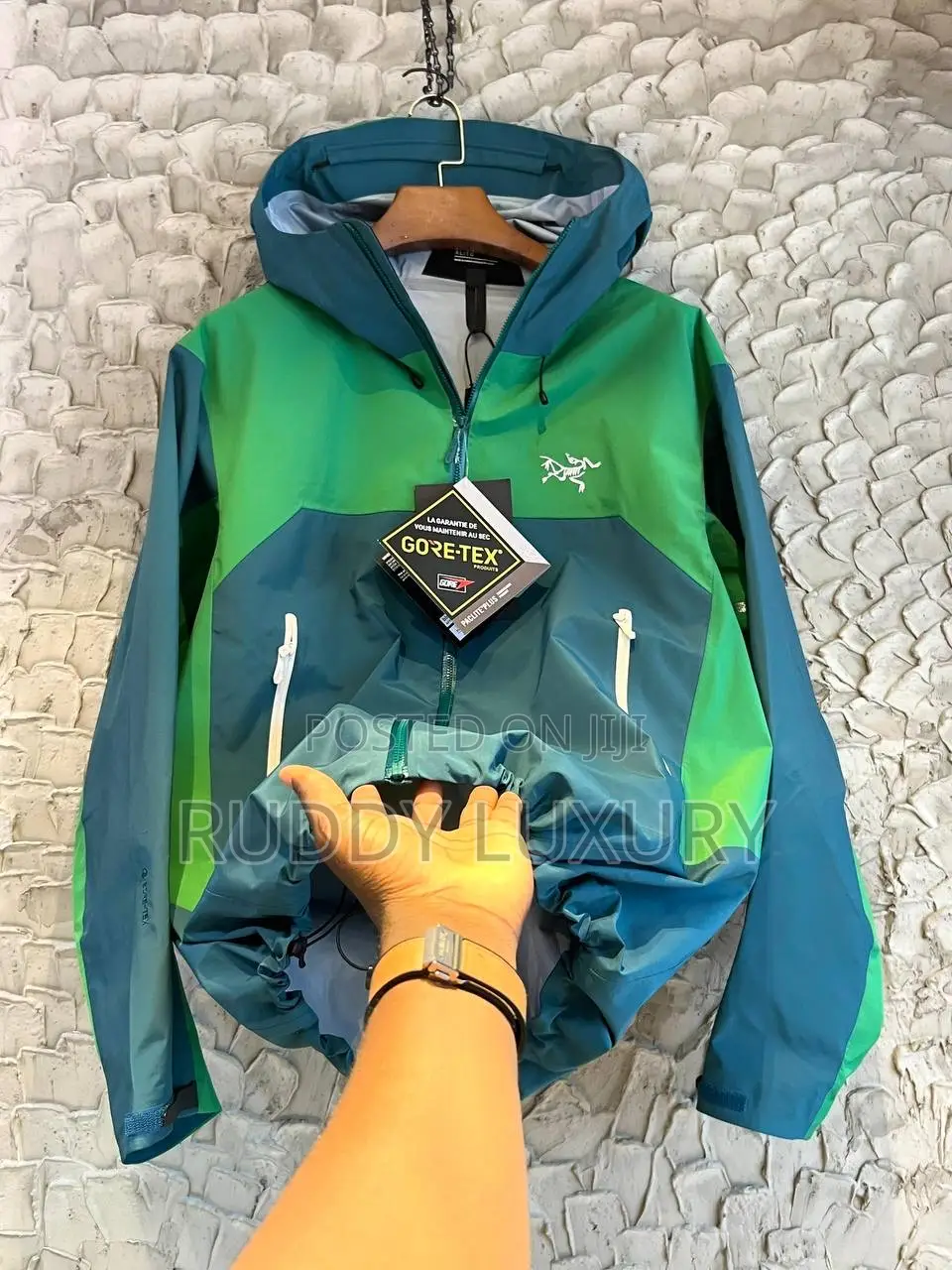Premium Arc’Teryx Performance Windbreaker Jacket