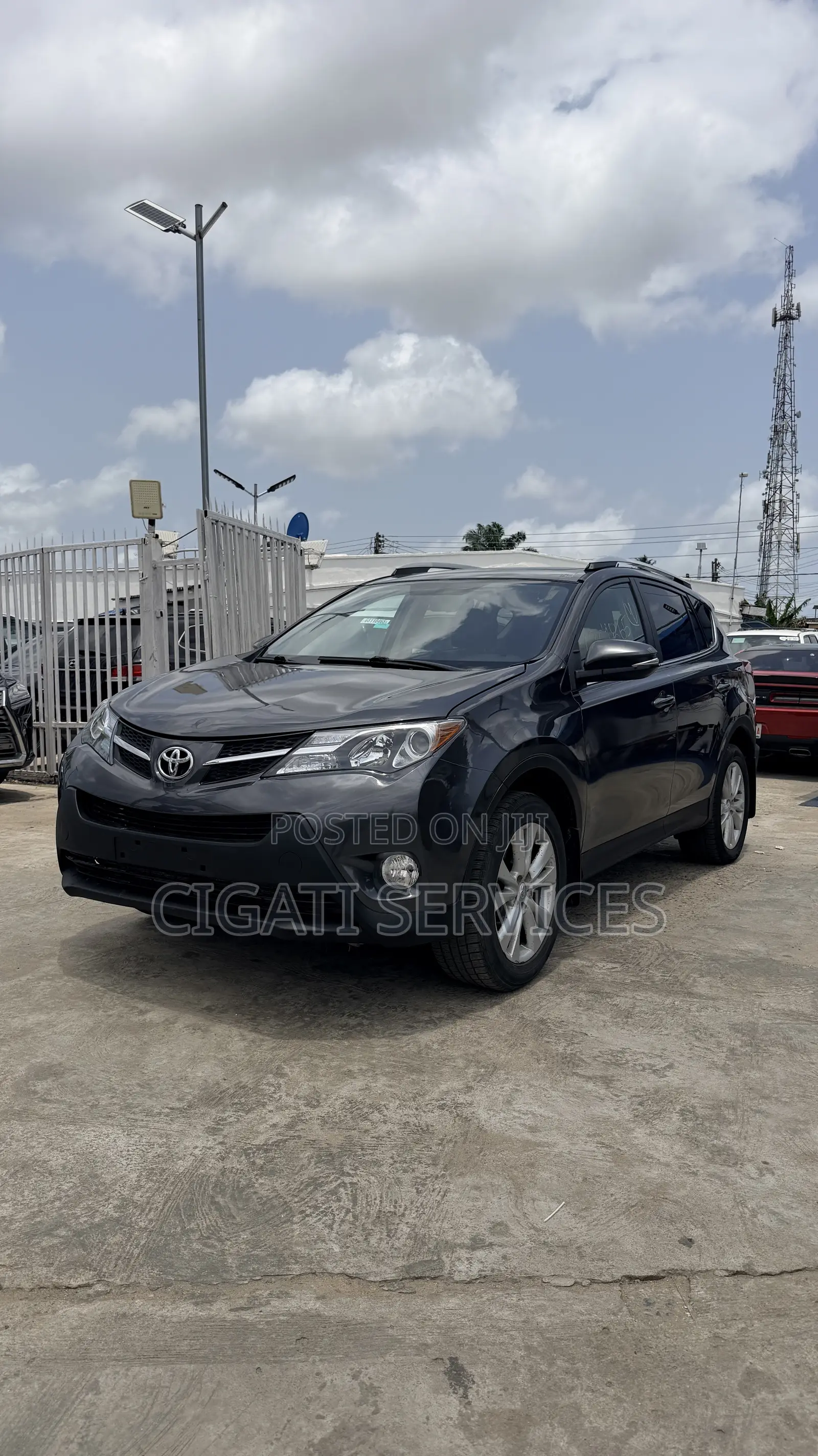 Toyota RAV4 Limited AWD (2.5L 4cyl 6A) 2013 Gray