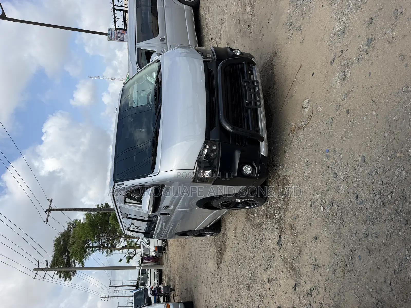Toyota HiAce 2013 Silver