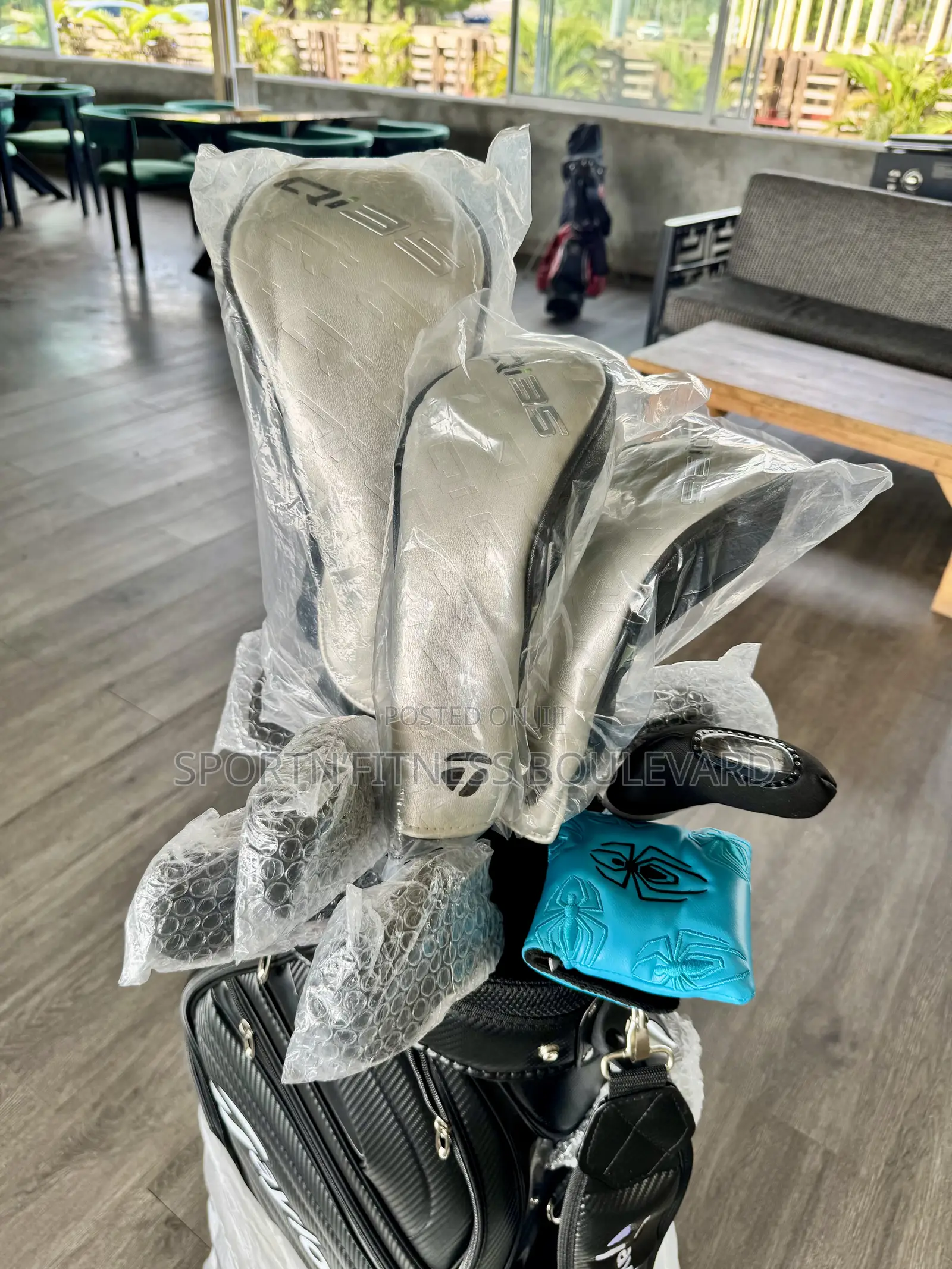 Taylormade Qi10 Complete Golf Set