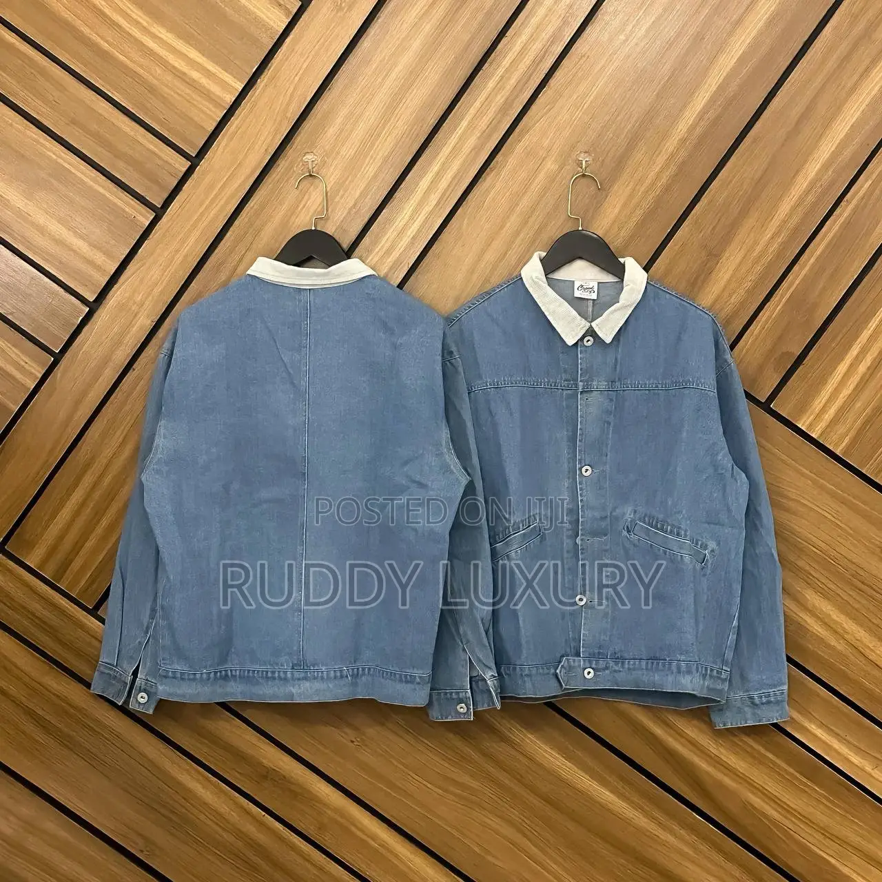High-Quality Collar Denim Jacket