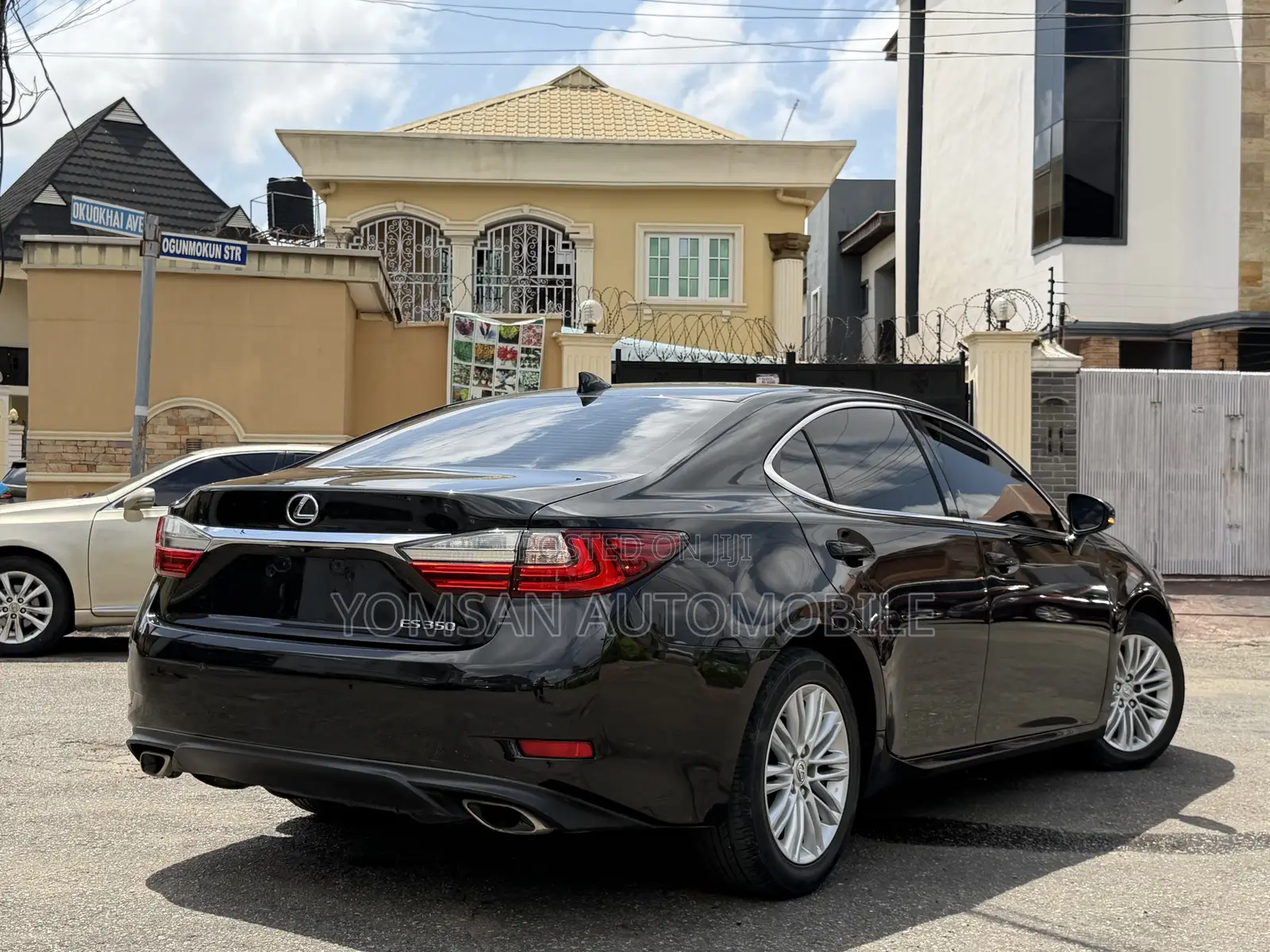 Lexus ES 350 FWD 2016 Black