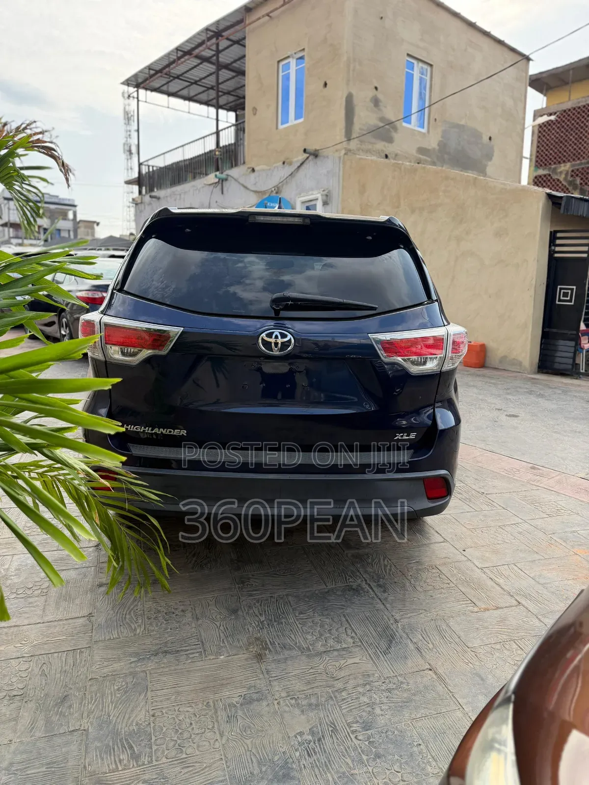 Toyota Highlander XLE 4dr SUV AWD (3.5L 6cyl 6A) 2015 Blue