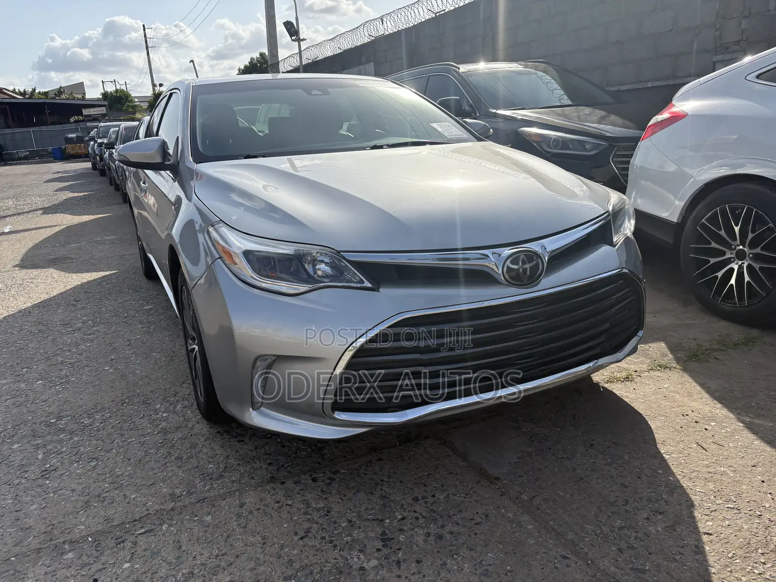 Toyota Avalon XLE (3.5L 6cyl 6A) 2018 Silver